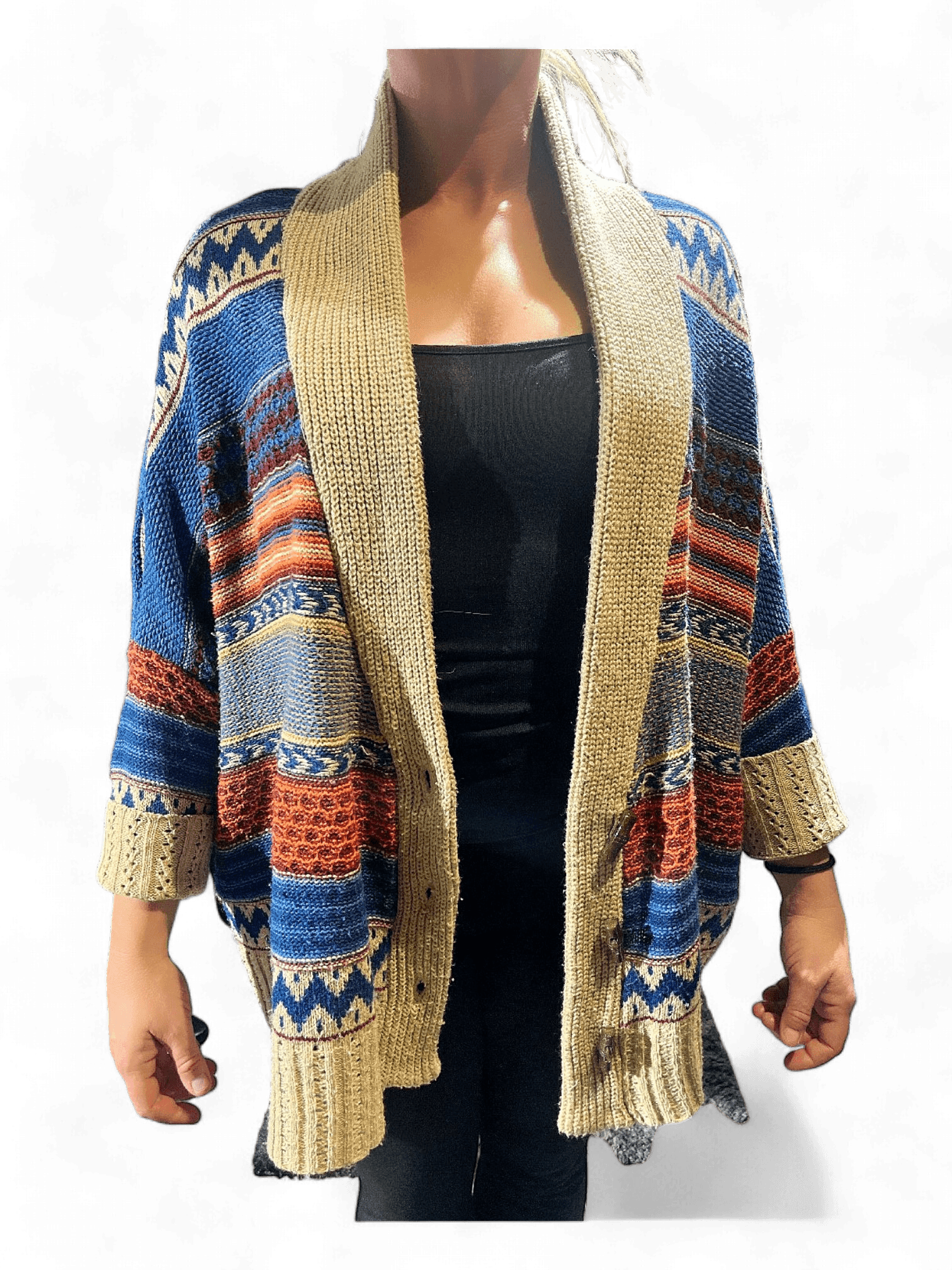 Färgglad stickad kofta med mönster 1