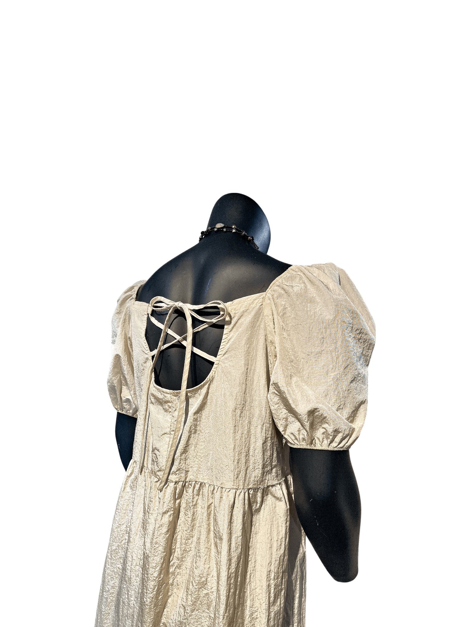 Modern klänning med Puffärmar 2